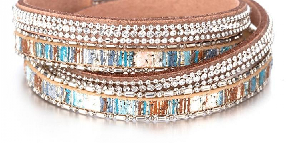 Women's Bohemian Multilayered Leather Bracelet

$ 8.98

 #jewelntime #jewelryboutique