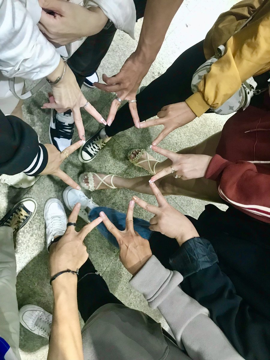 mAy_II_XII_97's tweet photo. 7 tỉ người thế mà tìm thấy được nhau rồi
@sontungmtp777 @Mono_hng  #SontungMTP #SkyMtp #Mâyy📸 https://t.co/d8XeYjUtdl