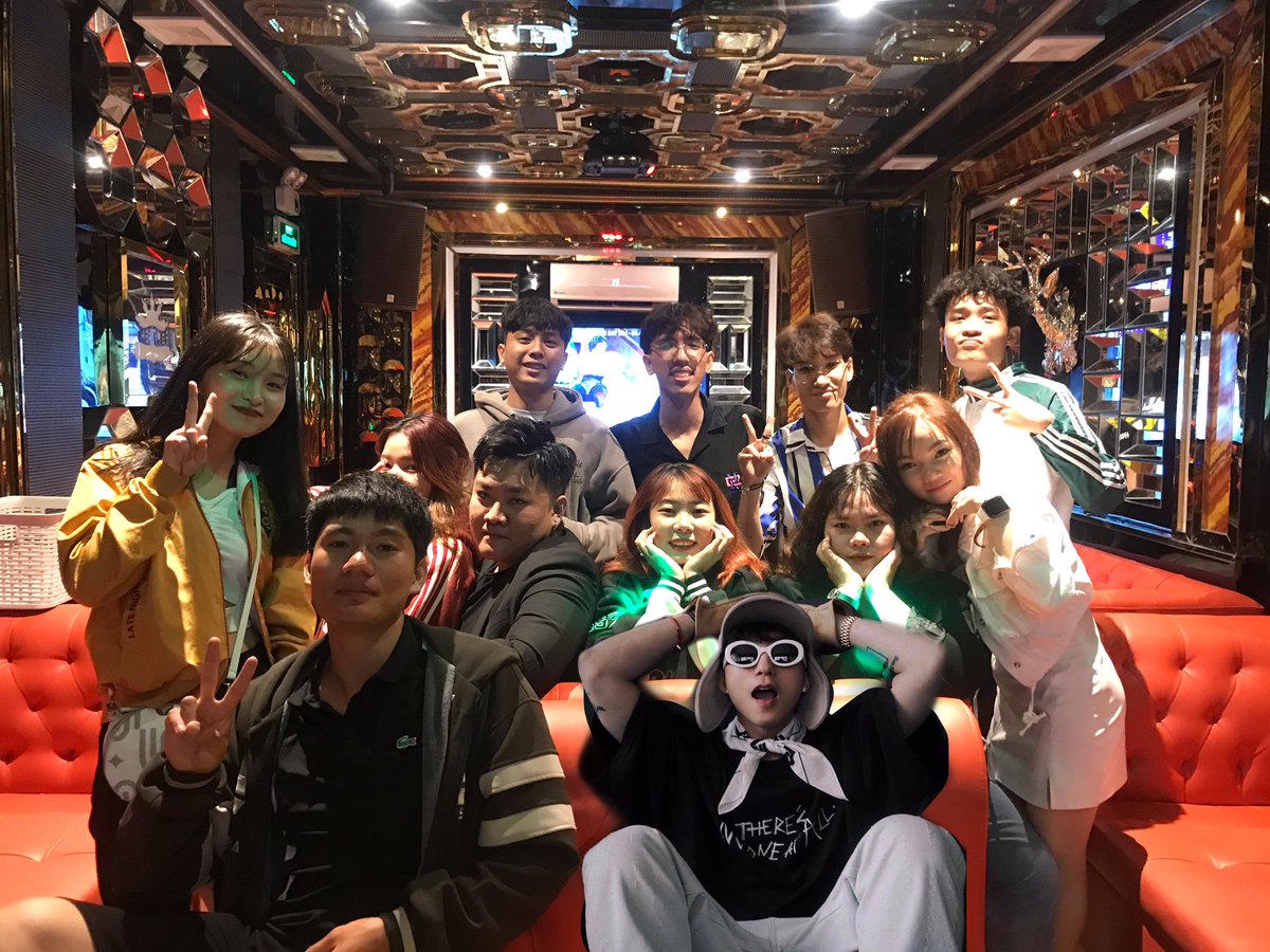 mAy_II_XII_97's tweet photo. 7 tỉ người thế mà tìm thấy được nhau rồi
@sontungmtp777 @Mono_hng  #SontungMTP #SkyMtp #Mâyy📸 https://t.co/d8XeYjUtdl