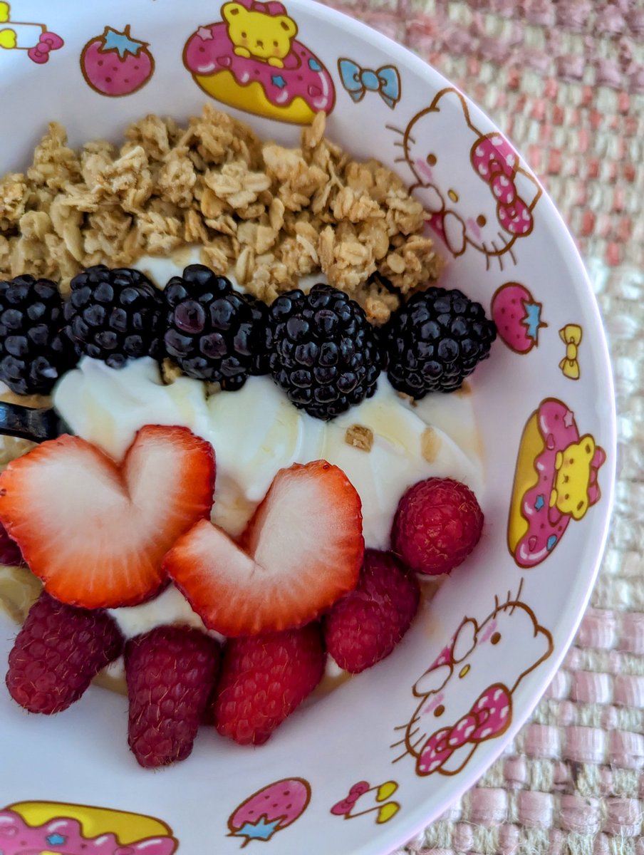 Kate_X_Crossing's tweet photo. i hope this reaches its intended audience...

my bf's breakfast. made by me. https://t.co/9cc7j6kqza