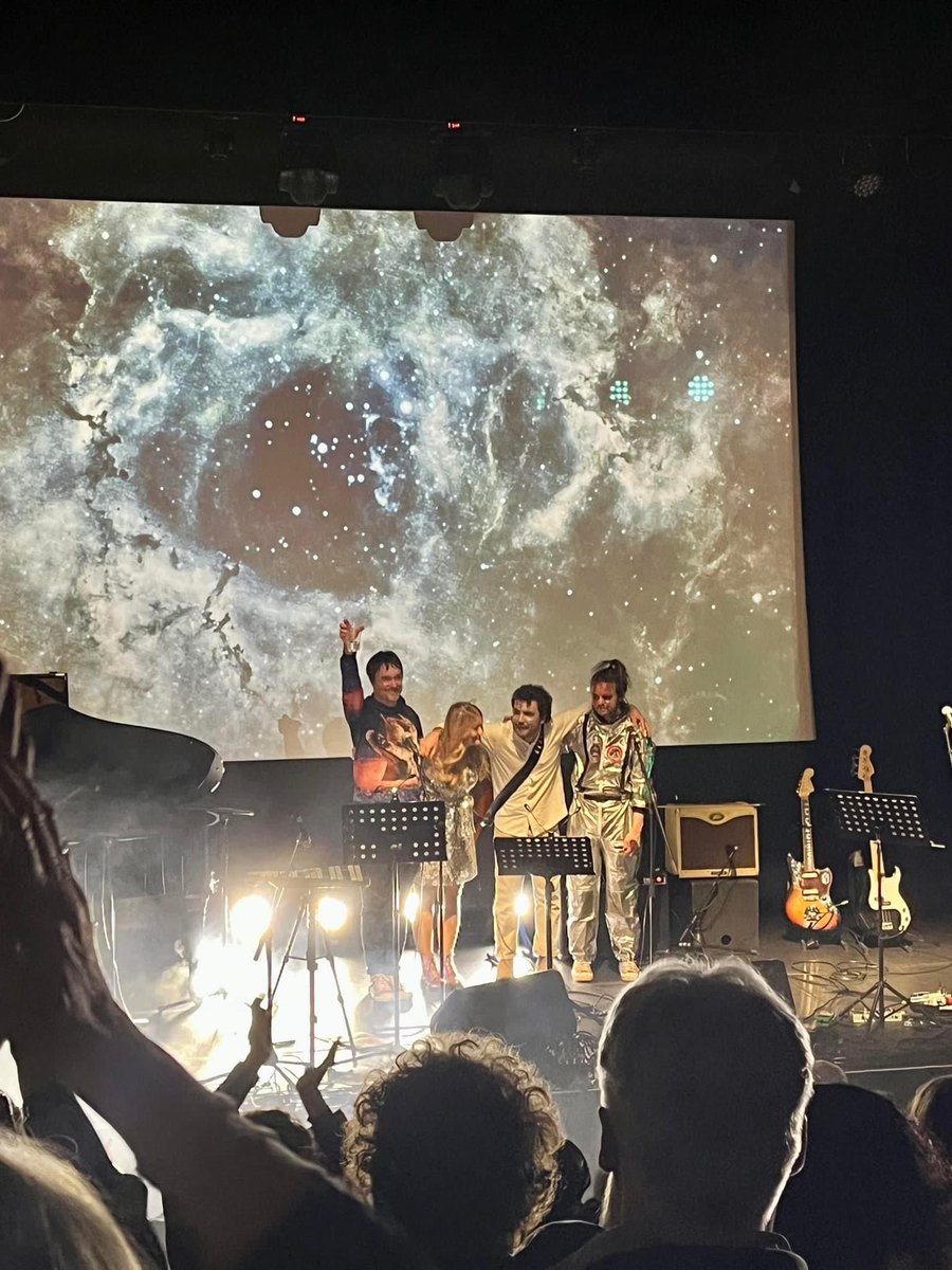 Scott C Park (@scott_c_park) on Twitter photo First voyage of Bowie In Space is complete. Cheers @anlanntair <a href="/mcgovernmusic/">Michael McGovern</a> <a href="/JosieDuncanSong/">Josie Duncan!</a> for the good times First voyage of Bowie In Space is complete. Cheers @anlanntair <a href="/mcgovernmusic/">Michael McGovern</a> <a href="/JosieDuncanSong/">Josie Duncan!</a> for the good times