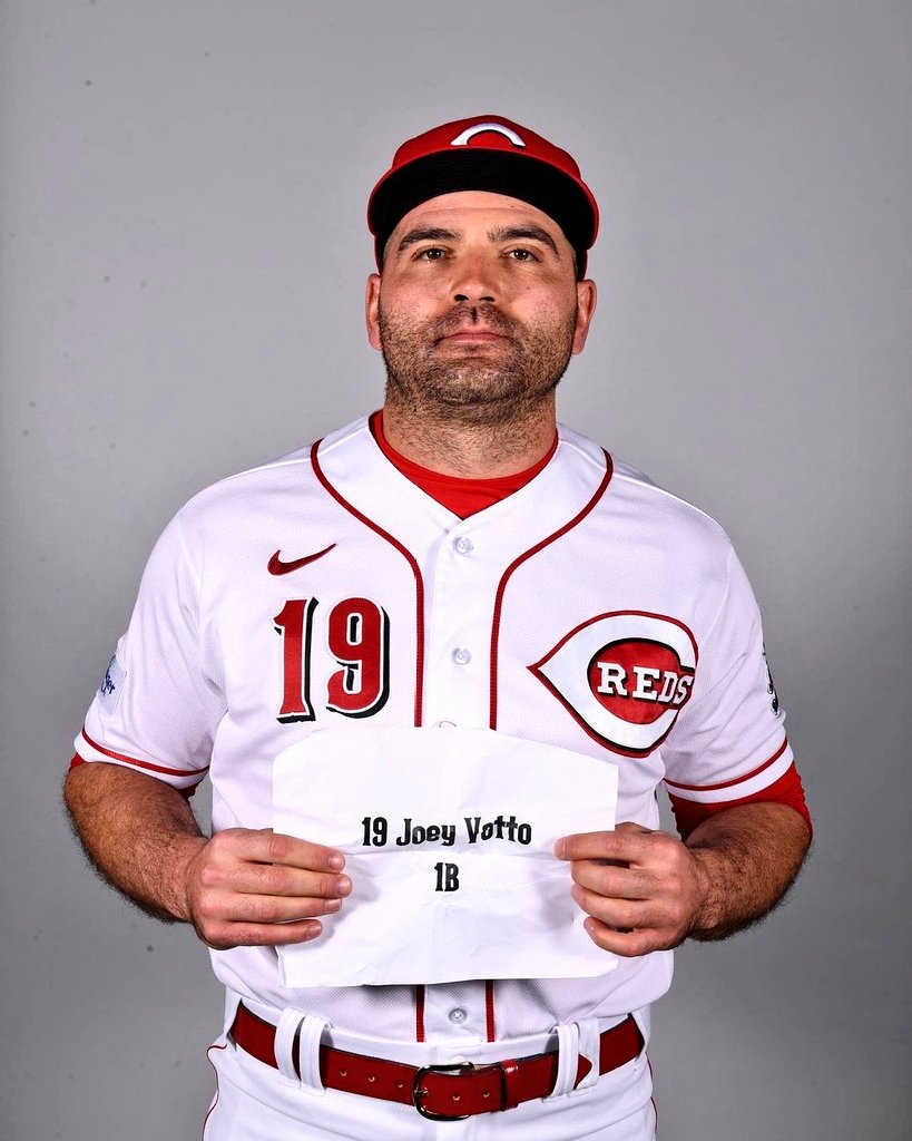 HE'S BAAAAAACK 🐐

Joey Votto is in the #Reds starting lineup today. #SpringTraining