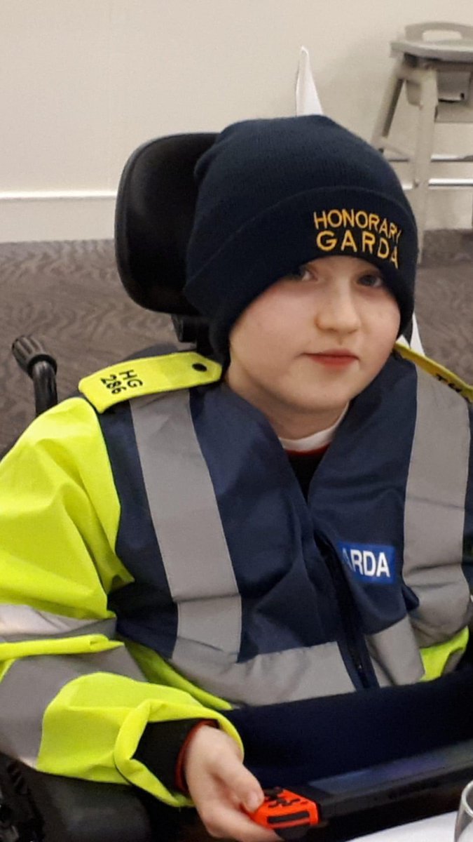 LarkinAnnmarie's tweet photo. Great days work by our Cavan/Monaghan @LilBlueHeroes at @BUMBLEEBEE1000 at the Hillgrove Hotel in Monaghan yesterday. Hereโs Daire, Ceejay, Axel & Ted. They were all amazing ๐๐๐#littleblueheroes #bumblebee1000 https://t.co/aIS0svx9Pt