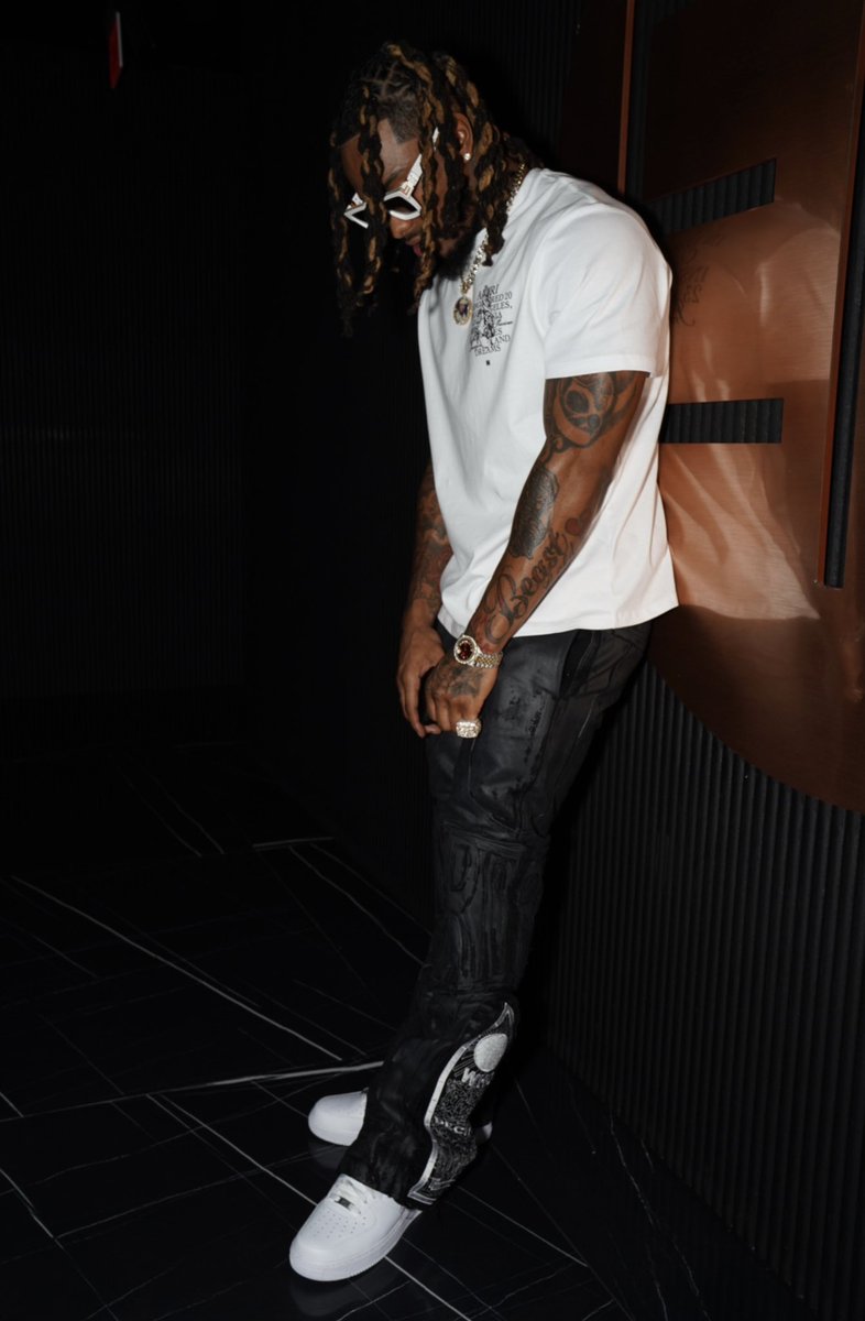 Ball_ForMyDaddy's tweet image. Turning 2️⃣5️⃣💫