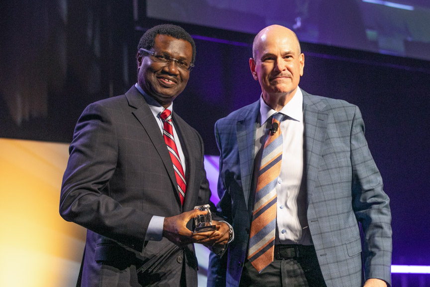 Congratulations to our new President, Dr. Adeboye Osunkoya, shown here accepting his Crystal Gavel from outgoing President Dr. @johnhart20. Thank you Dr. Hart for your service and leadership! Welcome Dr. Osunkoya - we look forward to your guidance and vision.