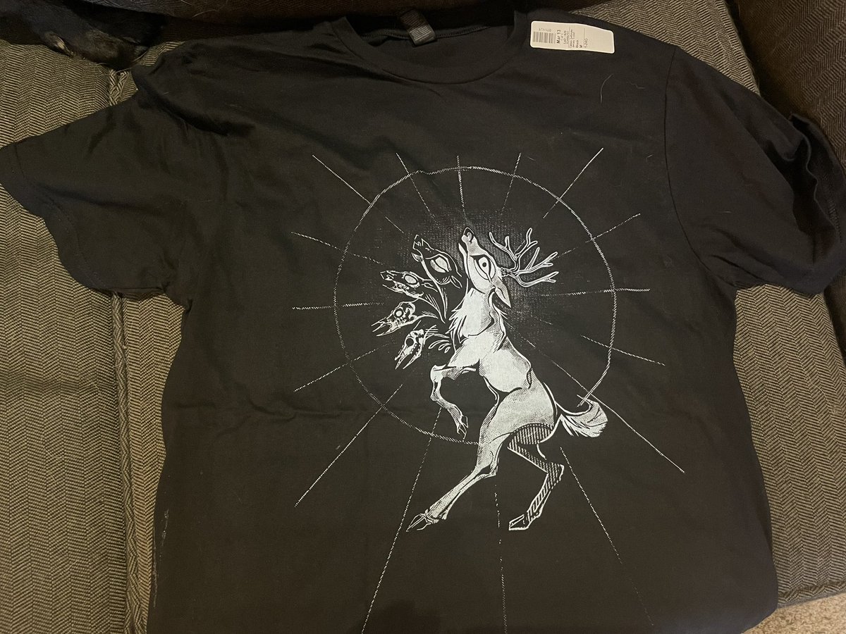 ValyaCho's tweet photo. Working on getting some screen print shirts! https://t.co/MfunbYdKhc