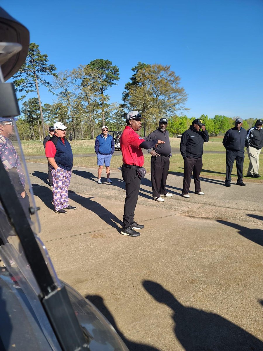 RobertKThomas4's tweet photo. #AsstDirector handling business this weekend…#VGA #Veterans https://t.co/b21s4DR5Vo