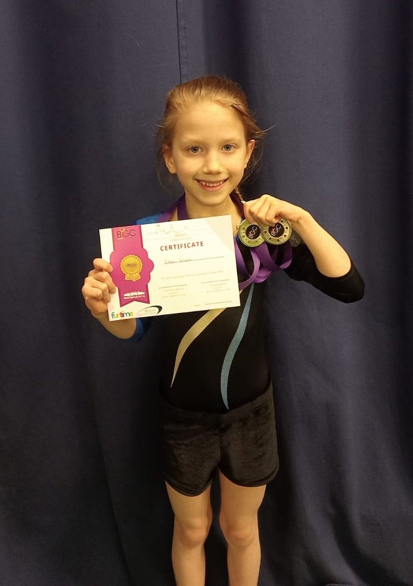 ClareB2019's tweet photo. @Westwood_Y2 @Westwood_Office 
E smashed her first gymnastics competition with 2 Gold medals on Sunday https://t.co/y1o3sDDQHs