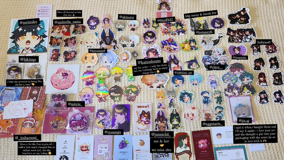 The #Season4Otaku haul aka my first ACG event where I had to go alone cus no one was available 🥲 Couldve chosen to stay at home but I took the leap outta my comfort zone to meet all these amazing artists and grab some of their merch (again) ❤️