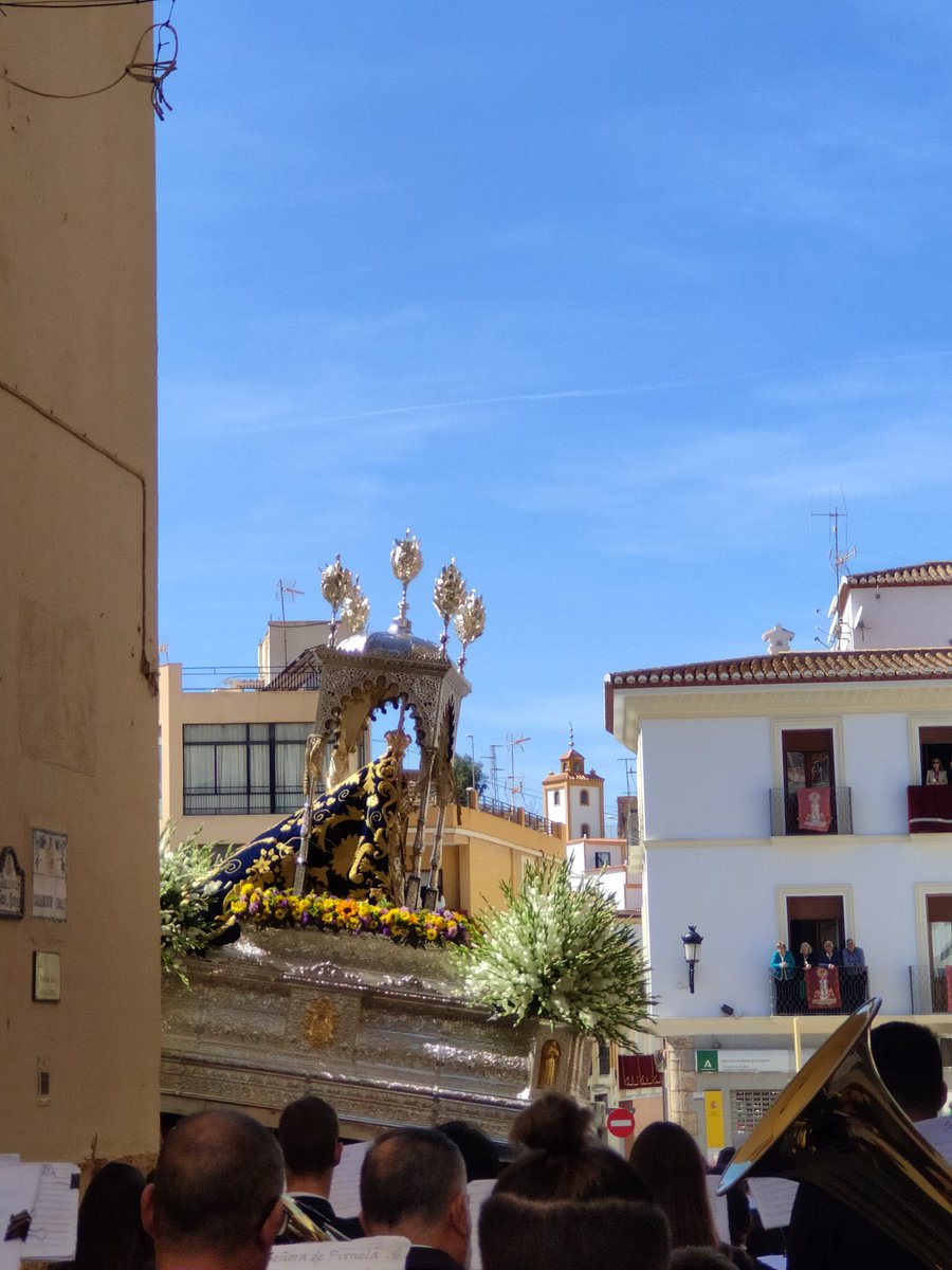 Sale la Virgen de Gádor a la calle. Suena "𝐒𝐞ñ𝐨𝐫𝐚 𝐝𝐞 𝐏𝐢𝐱𝐧𝐞𝐥𝐚" (<a href="/jtapiasjimenez/">Javier Tapias</a>).

#BMMBerja23