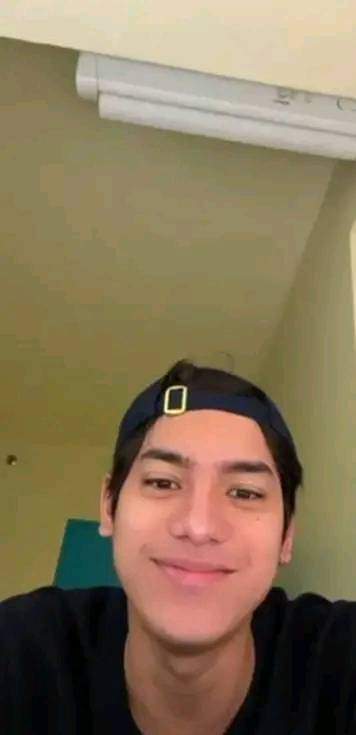 glaeminoza's tweet photo. Pag ibig  sayo kahit  kay tagal walang kapalit ang katulad mo @_seanlucas 
@gmaplaylist 
#SaDuloSeanLucas
SEANLucas SaDuloMVPlease https://t.co/banwvdxZLz