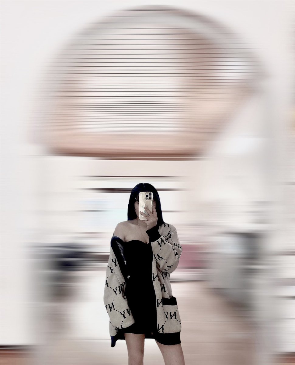 Vào một ngày bình thường , 🖤 buông xuôi một người vô cùng đặc biệt 😊