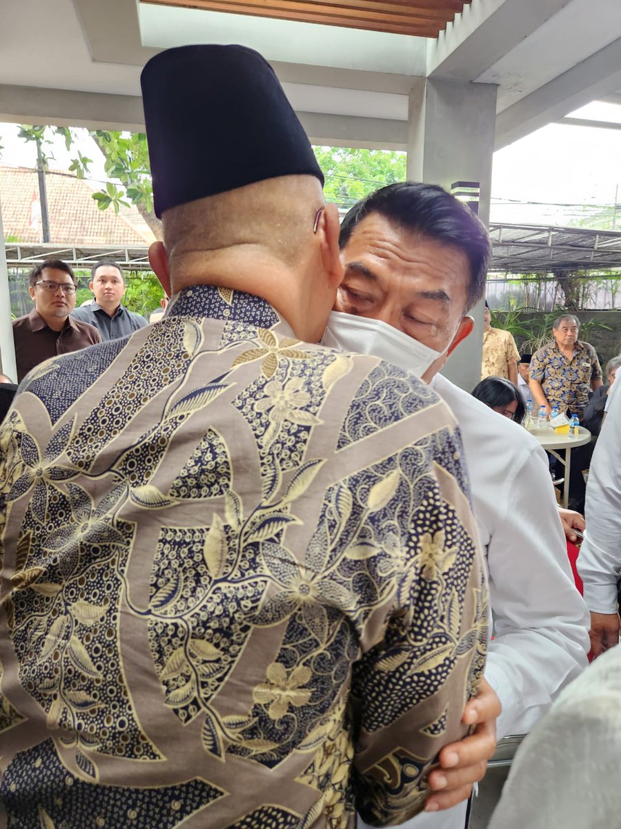 Pendukung Partai Republik tweet media