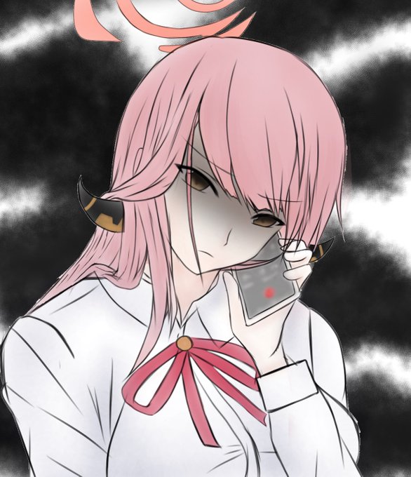 誕生日おめでとう社長!
また出前ですか!!

ここ最近昼間暑いのでワイシャツ
#ブルアカ #ブルーアーカイブ 