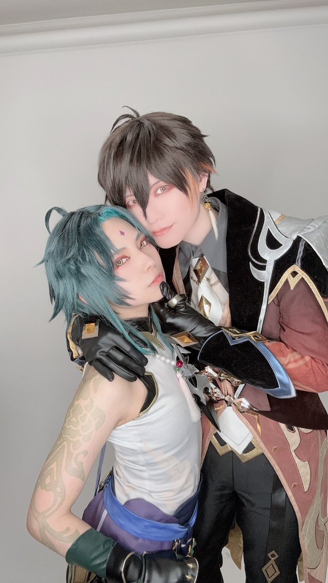 KURO117k's tweet photo. 6月の鍾魈オンリー、たぶん祈雨との鍾魈写真集とグッズ出ます♡♡♡♡ https://t.co/uEGzRlSYnb