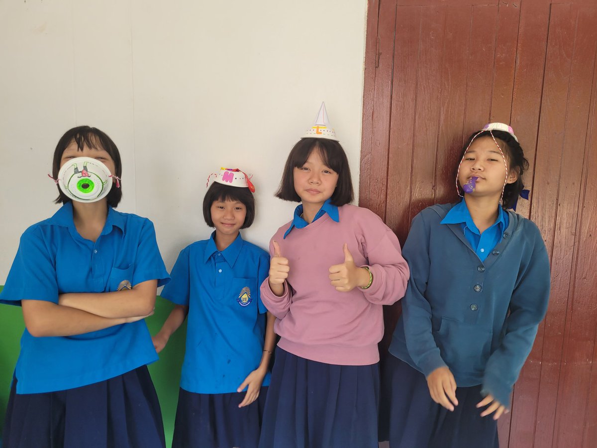 postgradart tweet media