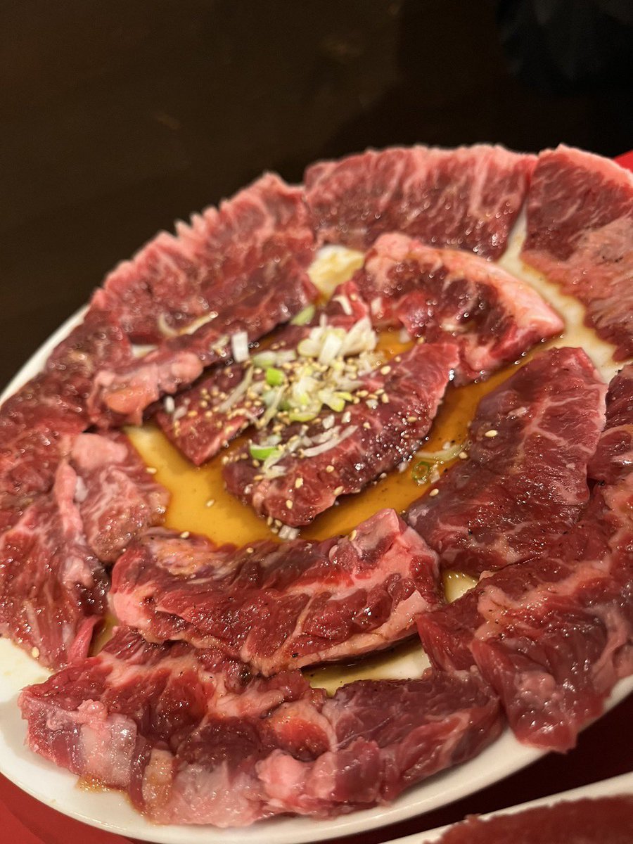 keepwww1's tweet photo. スノボー終わりの焼肉は飛ぶ。 https://t.co/cPuIuZwR1l