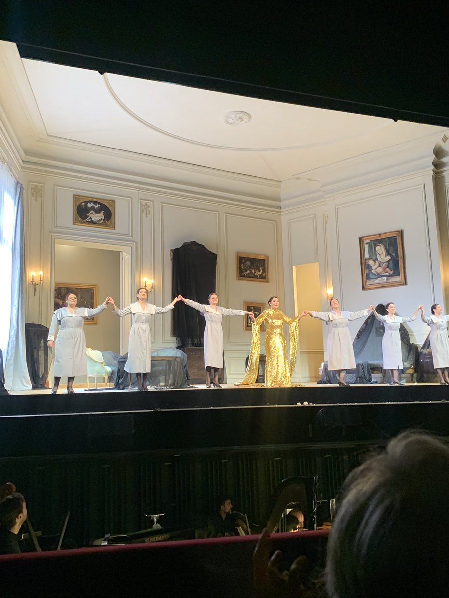 MercePerezPons's tweet photo. Un vespre molt especial, @MatheuSoprano @ArtistisPresent @AbramovicInst @Liceu_cat 👏 https://t.co/GClhmAQjTC