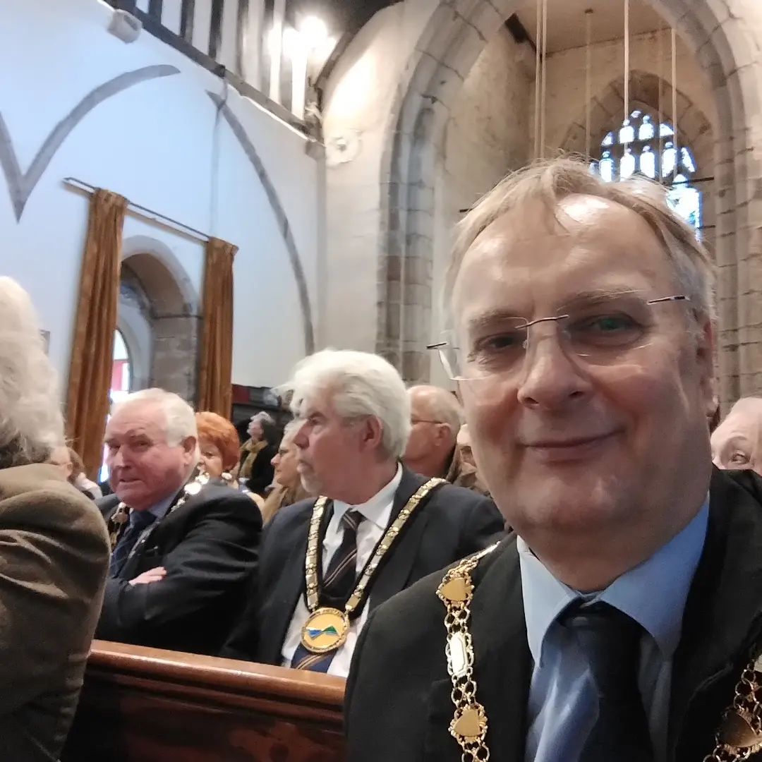 Honoured to represent Evesham at the Chairman of Wychavon District Council's civic service instagram.com/p/CpsBPYvMfQM/