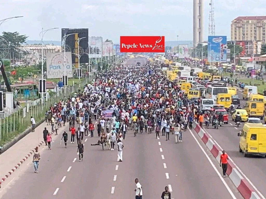 Gaillordkaniki's tweet image. Voici le résumé de la marche coalisée @MartinFayulu , @moise_katumbi , @Mapon_Matata et les garçons de courses @sethkikuni , #Lexxus, #Epenge, @ados_ndombasi et consorts, mais comme ils n’ont pas de conscience ils vont continuer à nous casser les oreilles,courage à @Mukebayimike