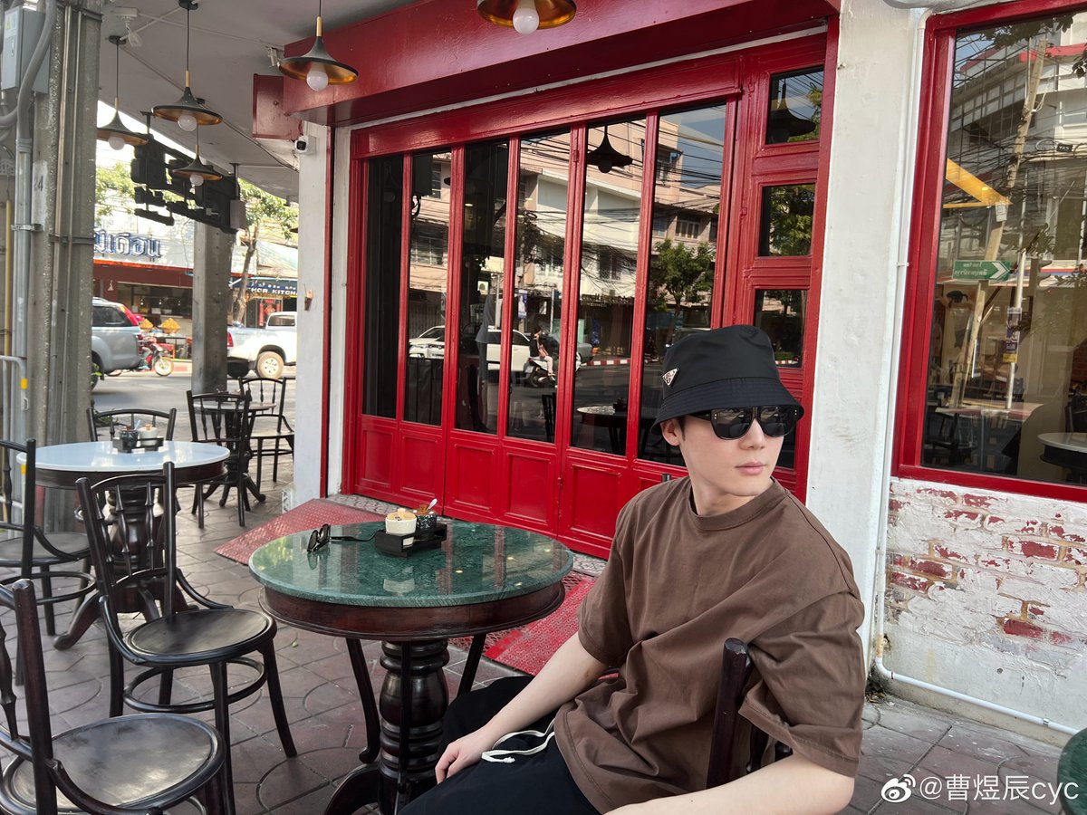 Welcome #CaoYuChen #เฉาอวี้เฉิน สู่แดนเมียหลวงคร่าา
พ่อหนมเข่งลงรูปเที่ยวกรุงเทพ อยากเจอจัง