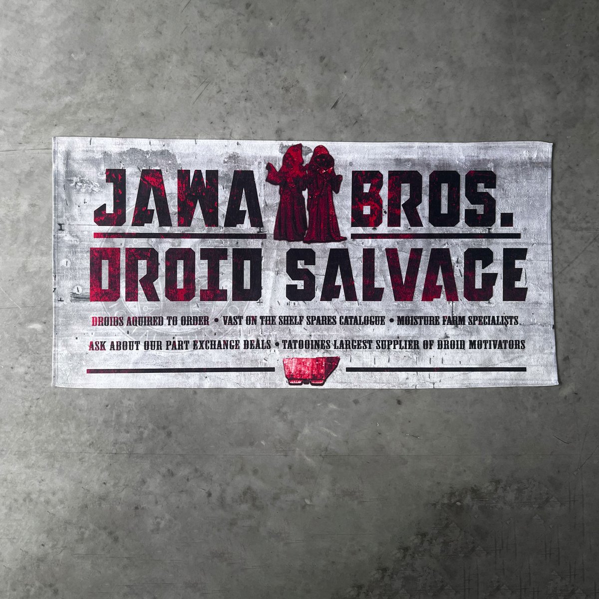 digitalpuk's tweet photo. Movie Towels Ahoy! 
https://t.co/43KOAccB5P #theshining 'shiningcarpet #fightclub #tylerdurden #jaws #weylandyutani #jawa #starwars https://t.co/jsONd4b1cl