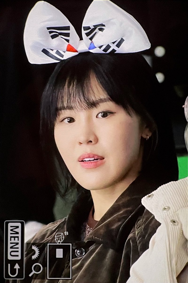 氷•얼음 tweet media