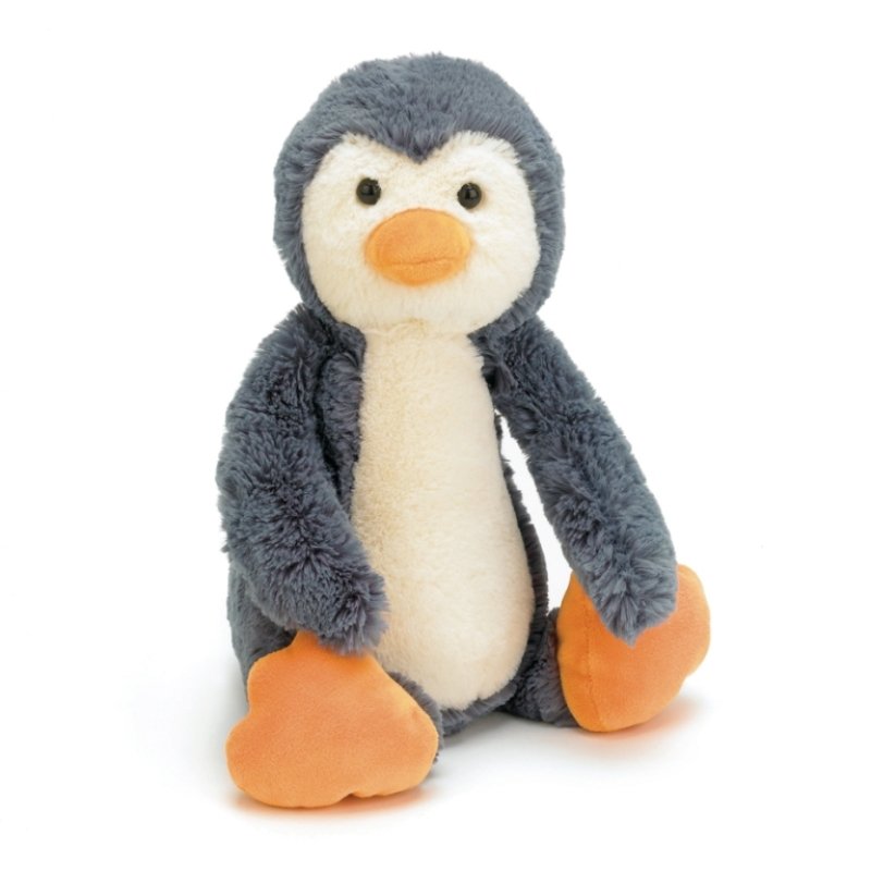 Skocko2T's tweet photo. ⚠️⚠️ALERTE DISPARITION⚠️⚠️

Pinguino-Bizarre manque à l'appel. Nos recherches ont été vaines. NOUS AVONS BESOIN DE VOUS !
C'est un pingouin Jellycat (ref BAB6PNN) qui n'est plus fabriqué depuis 2017. Qui peut nous aider à en trouver un exemplaire ?

Le RT sauve des nuits d'enfant https://t.co/2H60KodAl2