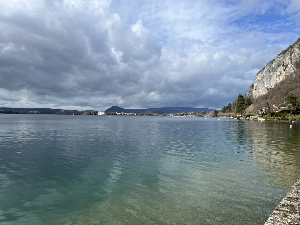 Au revoir Annecy, quelle belle 5eme édition d’As de Pique et toujours un plaisir de prolonger le week-end ici! Rdv en mai pour QUID avec tous les experts de la pelvi périnéologie! #asdepique2023 #Quid2023