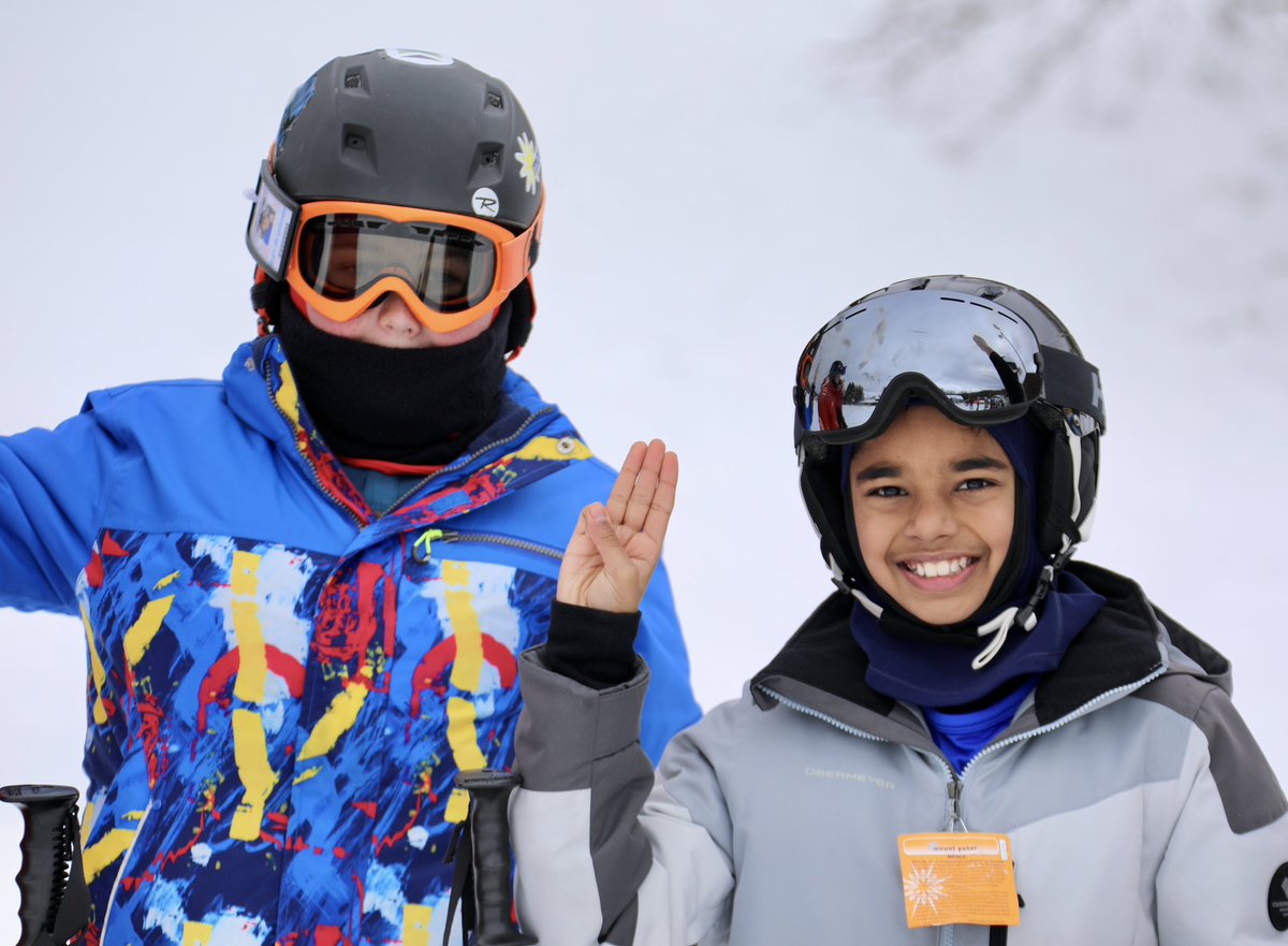 mountpeter's tweet photo. Reminder it is Scout Weekend, with special $55 lift tickets for all scouts and $69 for their immediate family member! We’ve got both lift and tubing ticket availability for today, so come on out and play! #mountpeter #scoutweekend #skiing #riding #tubing #ilovemyjob #iskiny https://t.co/TwkNzuicXv