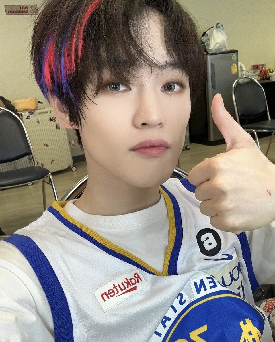 wangmoriz's tweet photo. 230312 #chenle instagram update 💙

kh1000le: Thank you NCTzen in Thailand!!You guys are the BEST!!!!! #nctdream #dreamshow2_in_bkk https://t.co/rkSwR3ojht