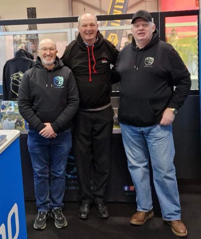 simon bates tweet media