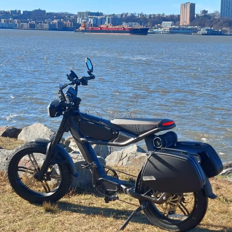 C3Strom's tweet photo. Challenge yourself ,riding a long distance! Thanks to Jim Smith #c3strom #NCAA #ebike https://t.co/mR3PNi13B9