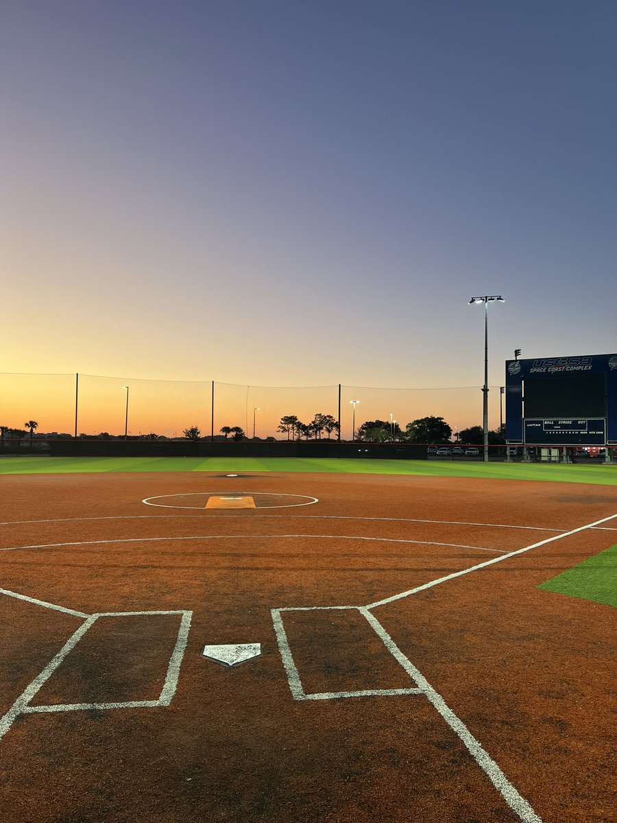 IUSBsoftball tweet media