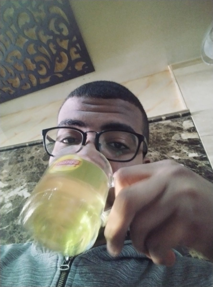 ali_wahbi14's tweet photo. @YASSERCNTTLOB 🤣 https://t.co/kqmbXlZDwY