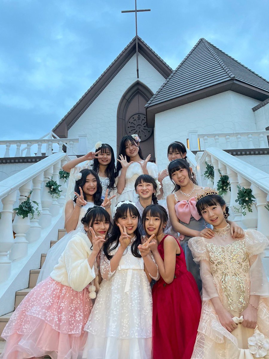 chanMoMo0303's tweet photo. #RocKets撮影会 
#アルシオーネ・コート佐野
撮影してくださった皆さんありがとうございました。
楽しかったです！
みんなドレス可愛かったね♥️ https://t.co/XPaAyQSpA0