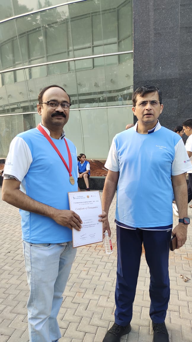 When you run the marathon,you run against the distance ,not against the other runners and not against the time

A #RunforDiabetes organised by @NupurLalvani and @Unnikri @Chellaram_Hosp Great to meet up with doctors   #IDS2023 #Summitcdi #RuntheTalk