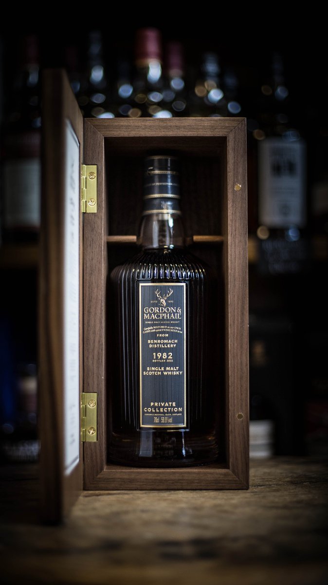 AberdeenShop's tweet photo. A truly spectacular @Benromach! Distilled way back on the 30th November 1982, aged for 39 years and bottled from a First Fill Burgundy Cask on the 5th of November 2022 this is sheer decadence in a glass!

Only 207 bottles produced.

https://t.co/PkpsmXYoIq https://t.co/rrwxHASOGR