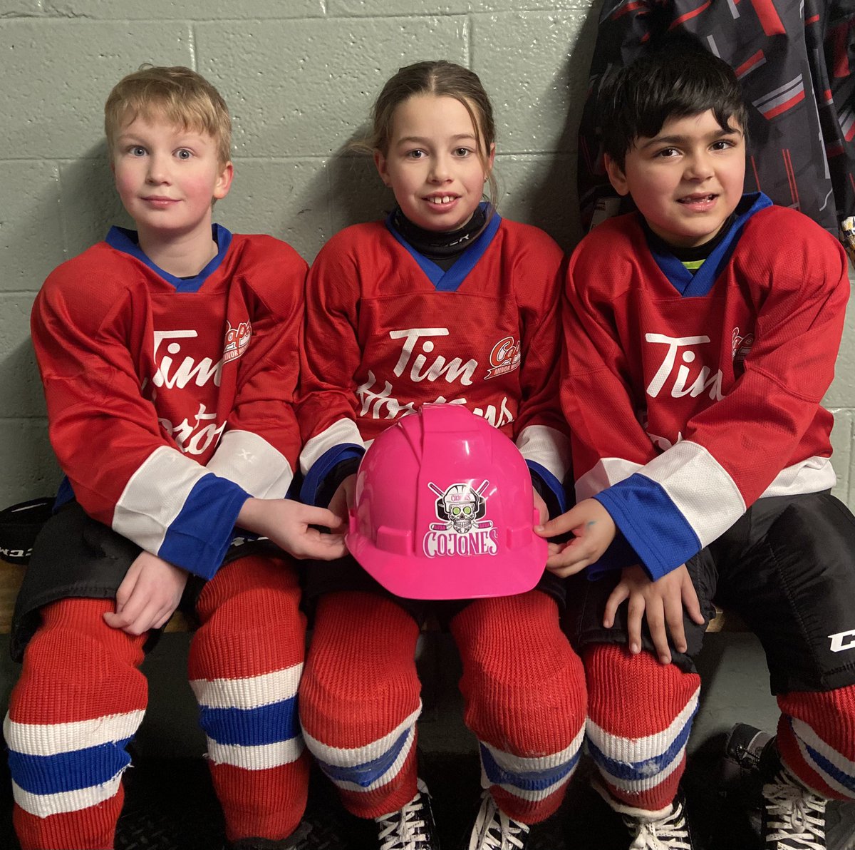 Shout out to Logan, Jordyn and Agam of the U9B Canadiens on being the <a href="/CojonesTacos/">Cojones Tacos & Tequila</a> teammates of the game. <a href="/SJMHA/">St. John's Caps</a>