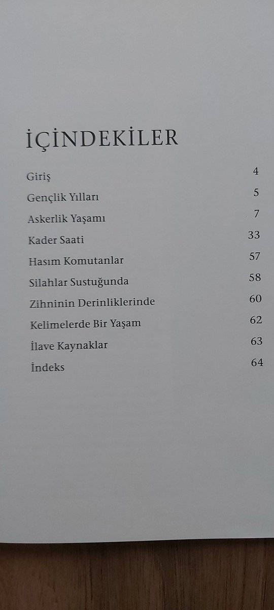 @sosyofelsefist @ww2turkiye @KronikKitap Kitap Manstein' ı özet biçiminde anlatıyor Osprey serisinin esas özelliği askeri harekatların renkli harita eşliğinde sunulması bu açıdan evet mutlaka okunmalı ayrıca Manstein'la ilgili Kastaş yayınlarından Kaybedilen Zaferler ve ikinci dünya savaşı öncesi hatıratı yayınlandı.