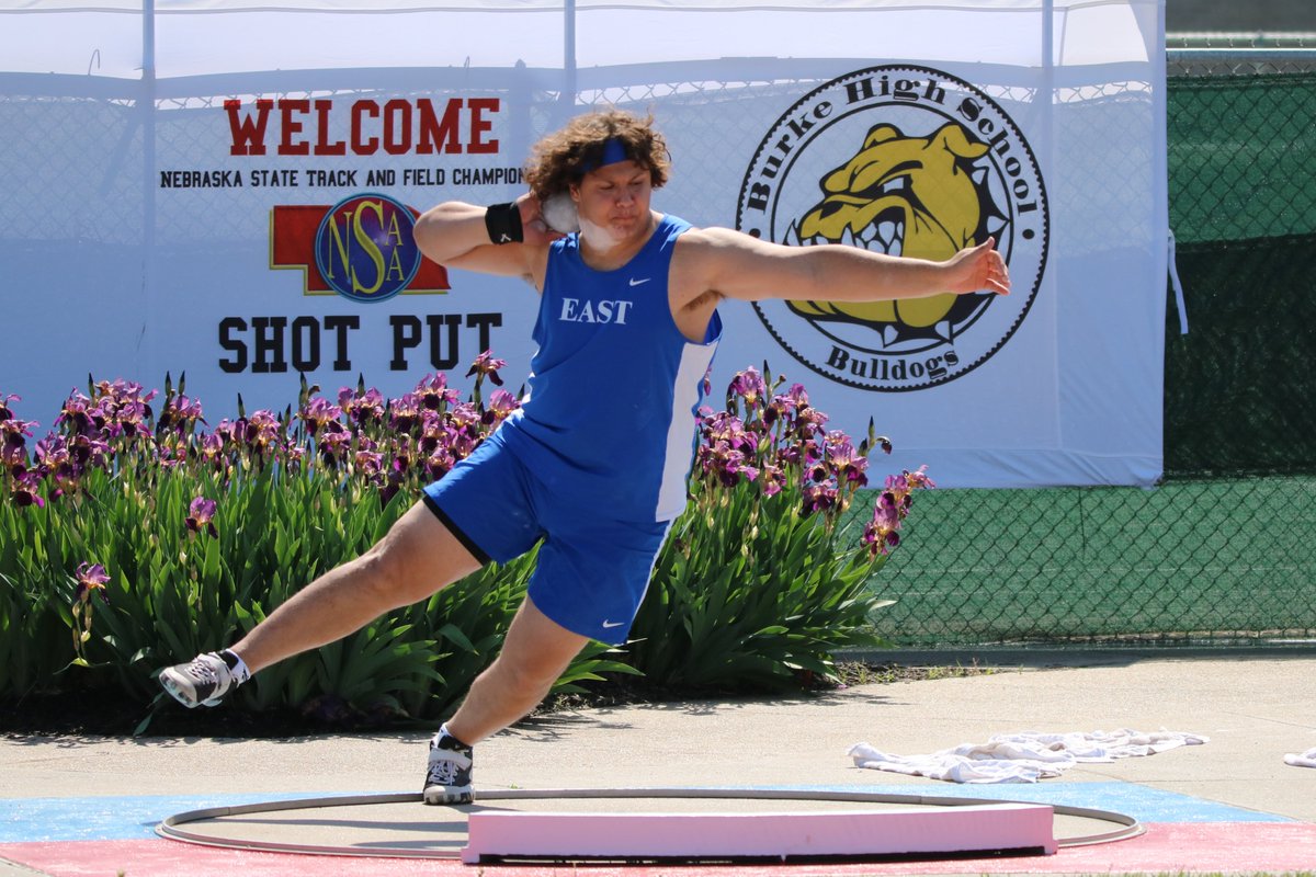 PrepRunningNerd's tweet photo. Our 2023 shot put preview features a State record watch, rare athletes and a special Nerd offer for throwers. 

https://t.co/OQIR9jLjCt

Wanting more?  Check out https://t.co/rHJ51DDe7E for previews on HJ, PV, LJ, TJ and sprints. https://t.co/nyeXw5a7nz
