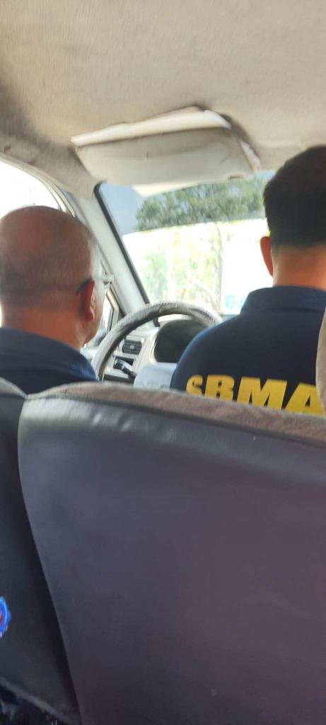 LoafJan's tweet photo. Me when nagfilm tapos napunta sa police station 😭😭😭 9 am meet up 2:30 nagstart magfilm https://t.co/QzsvoWVGVu