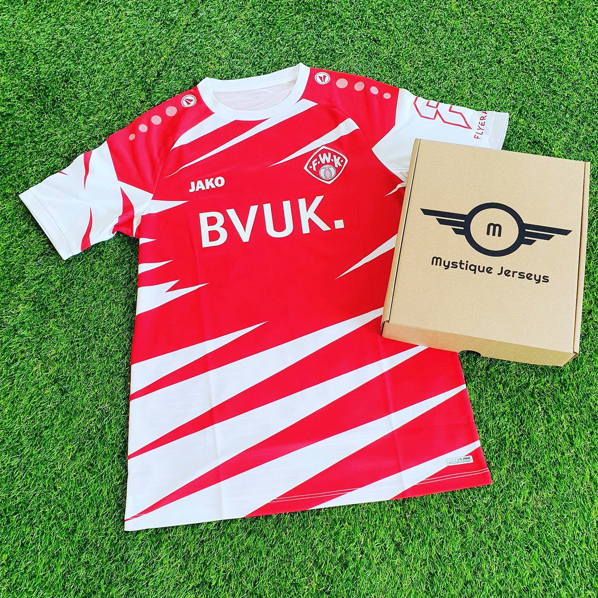 MystiqueJerseys's tweet photo. 💥 Super Sunday Giveaway 💥

If Gabriel Martinelli 🇧🇷 or Marcus Rashford 🏴󠁧󠁢󠁥󠁮󠁧󠁿 score ANYTIME today we’ll giveaway a.. 

https://t.co/s6kAUEURIL box 👕❓️📦

To enter 👇

🔄 Retweet our post
🤝 Follow us https://t.co/6zXcJrEigV