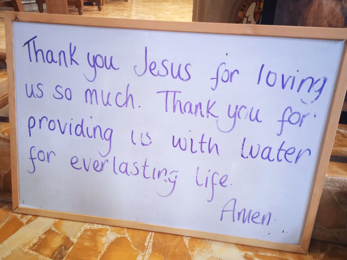 OlolLiturgy's tweet photo. #3rdSundayofLent the Samaritan woman gave water to Jesus & Jesus gave her water of life 💦✝️. We are doing goods deeds this week, just like the Samaritan woman. ♥️👐🤝
#DoForOthers
#WaterOfLife
#Lent2023
@ourladyoflourd1 @BCPP__ @BhamDES https://t.co/PiT2iW2gsB