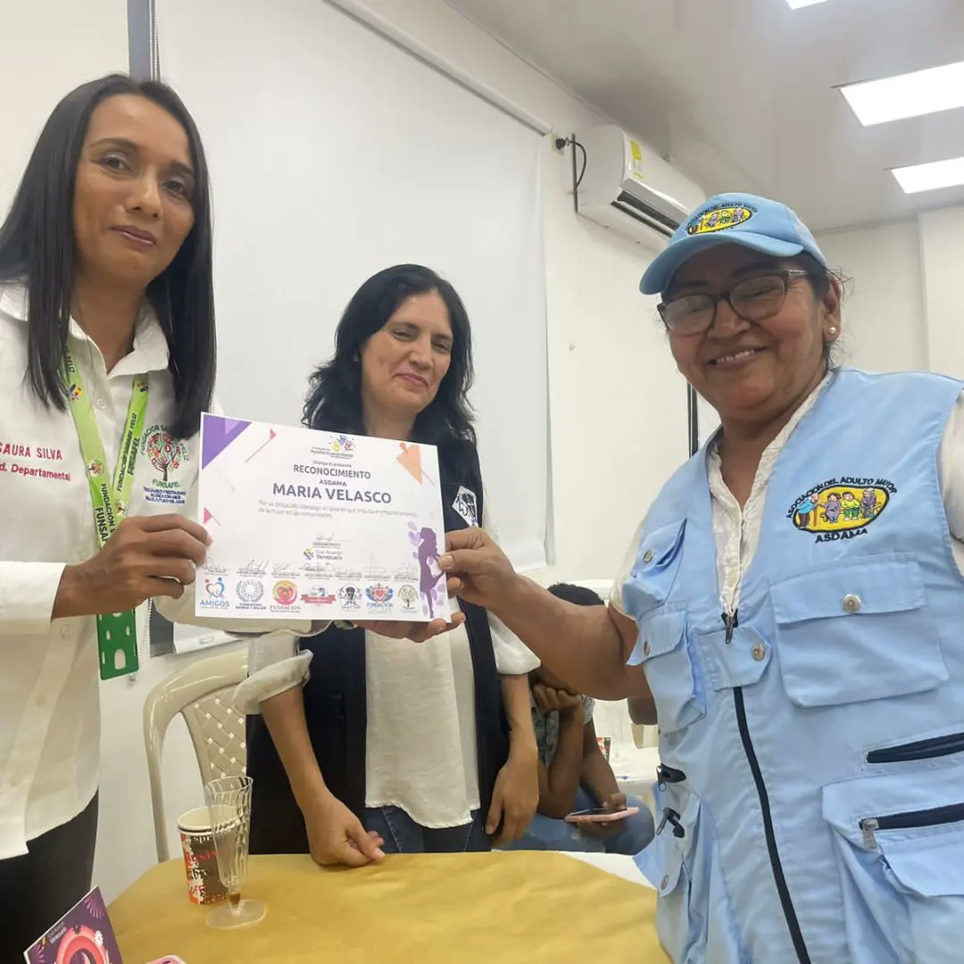 funsafel's tweet photo. En el marco de la conmemoración al Día Internacional de la Mujer, junto a las siete fundaciones que la conforman, hizo reconocimiento este 10 de marzo, a siete mujeres que se destacan por su gran labor y liderazgo 
#JuntosSomosMasFuertes
#SomosGranAcuerdoVzla https://t.co/AH10cKibKn