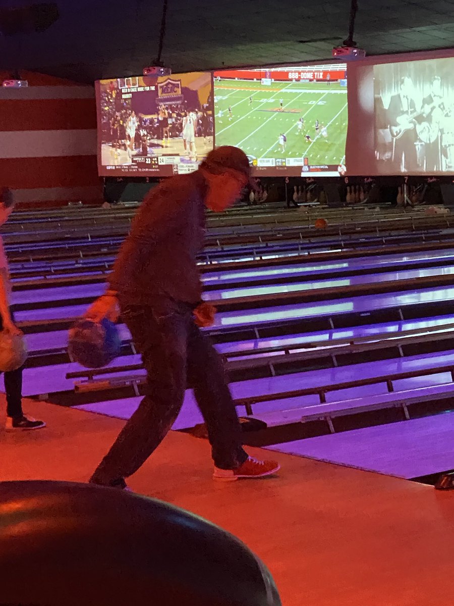 poweroverPD's tweet image. TY to everyone who came out for a fun afternoon of bowling! So energized in spreading our tentacles to this new (and pretty remarkable!) community! 

#parkinsonsactivityleague #charlottesville #poweroverparkinsons #parkinsonsdisease #fightback #community #bowling