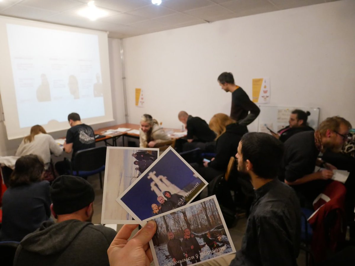 Freed0mIsARight's tweet photo. At the end of February, an evening of solidarity with imprisoned anarchists in #Belarus was held in #Wroclaw, #Poland.

1/6 more photos in thread

#AnarchistPrisoners #FreePoliticalPrisoners
#FreeBelov #FreeSolovey #FreeRubashko https://t.co/TxqCtw00jr
