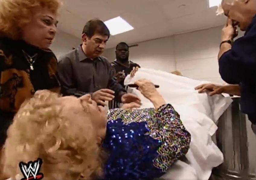 121875Raywwe1's tweet photo. Had To Be One Of The Craziest Moments Ever With @Fgbrisco Remembering #MaeYoung On What Would Have Been Her 100TH Birthday #RIPMaeYoung https://t.co/qDuW2Spar1