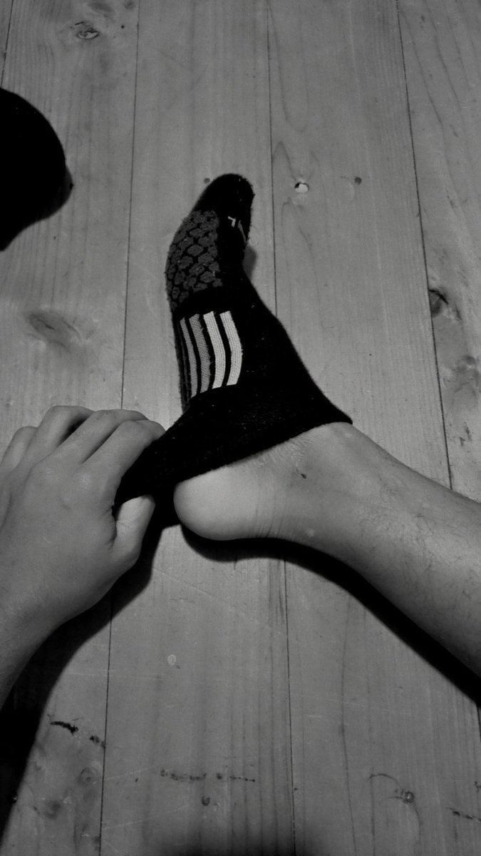 socks_feets's tweet photo. Enjoy the view https://t.co/xczuTQfAr6