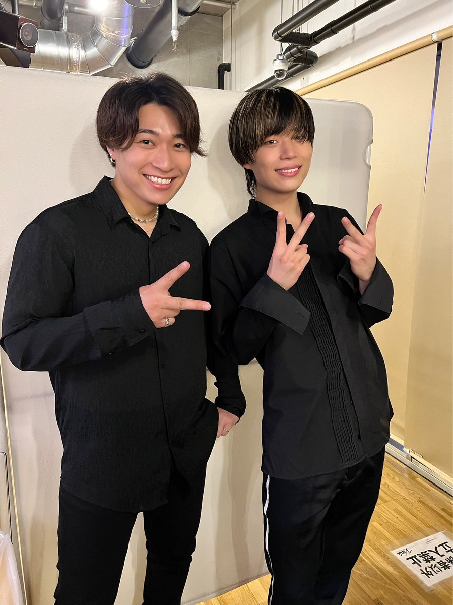 fuga2828's tweet photo. ムチューライブフェス
ありがとうございました‼️‼️

またすぐどこかで
会えることを信じて🎙

楽しかったけど写真は2人としか
撮れなかった、、、人見知り。。。

2023ツアーはこちらから🎟
https://t.co/3BQWNJwxB4

あなたの元へ🌈 https://t.co/1KGfWRzEhn